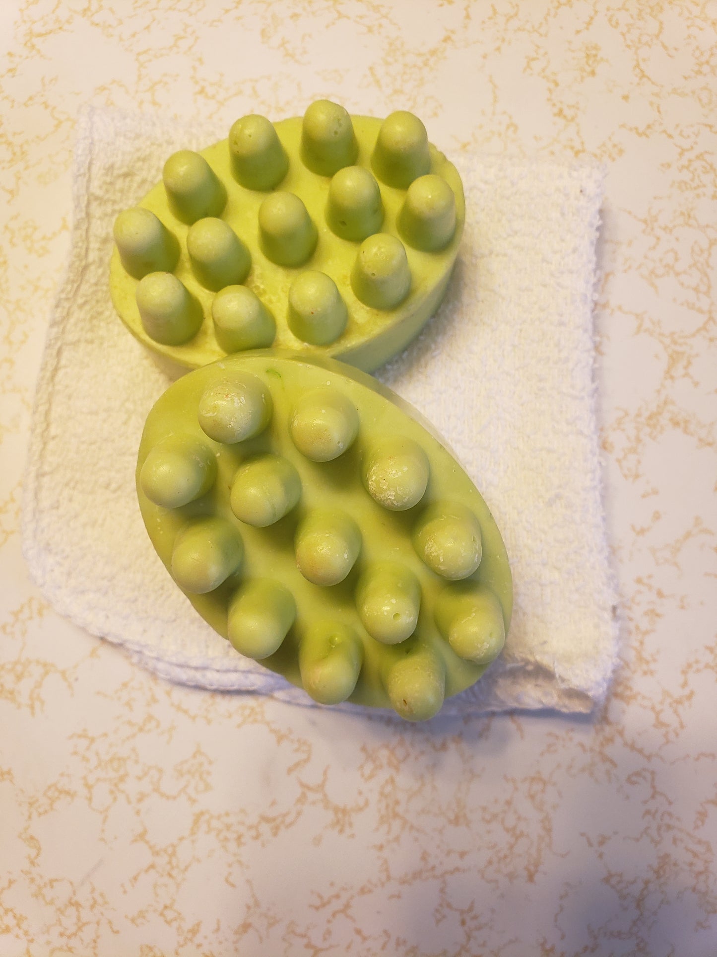 Massaging Spa Seamoss soaps 2 pack assorted